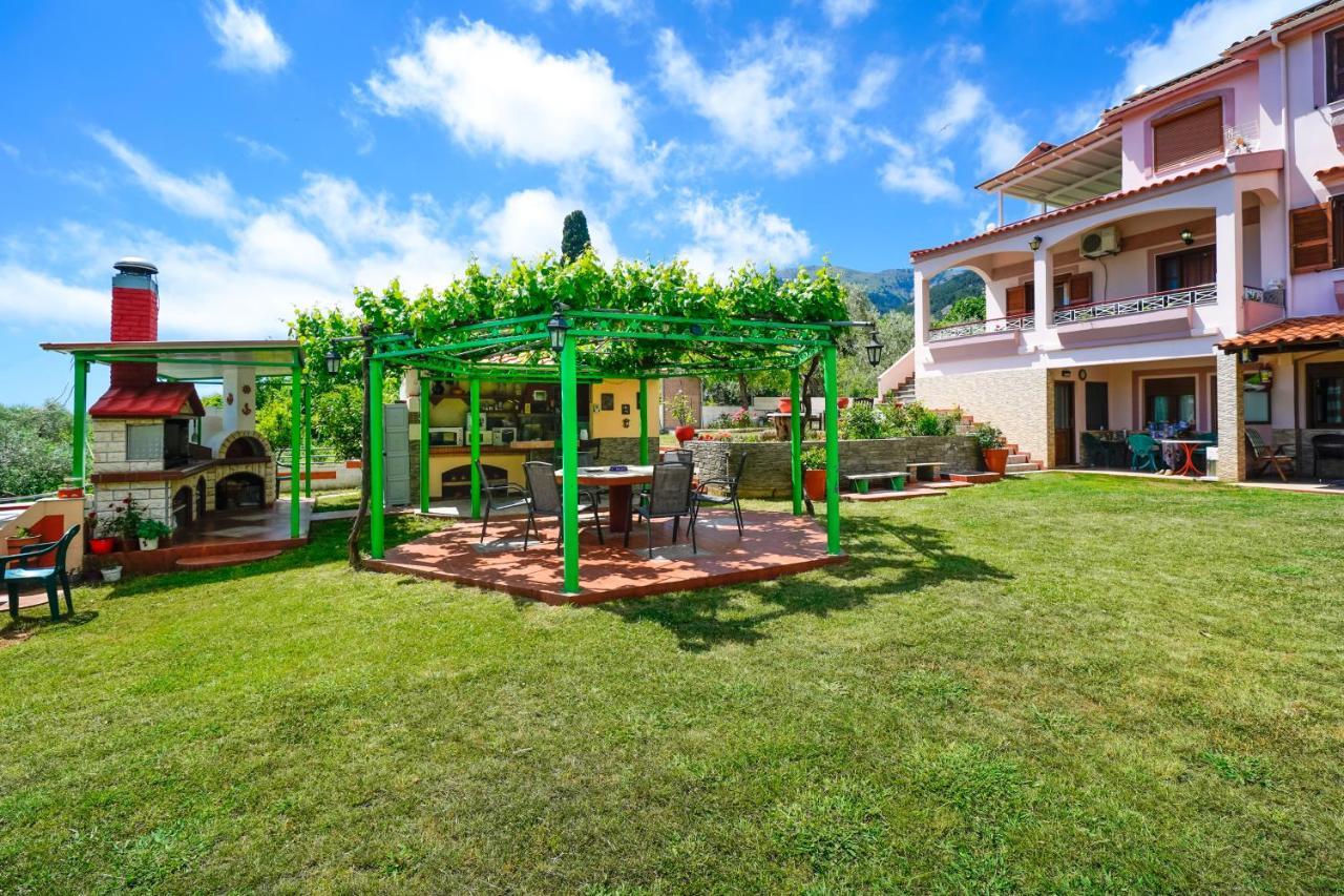 Villa Melina 2 Koinyra Exterior photo